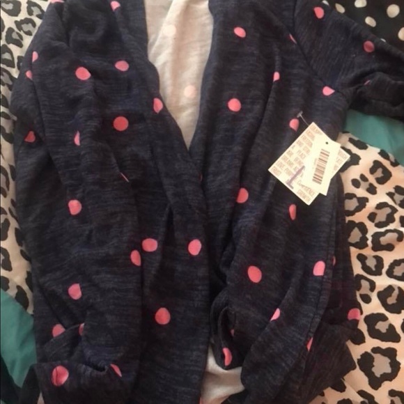 Lularoe - Picture 2 of 3